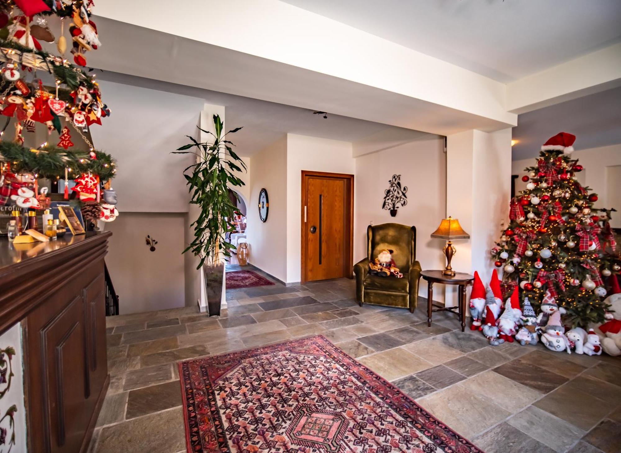 Erofili Hotel & Suites Портарія Екстер'єр фото